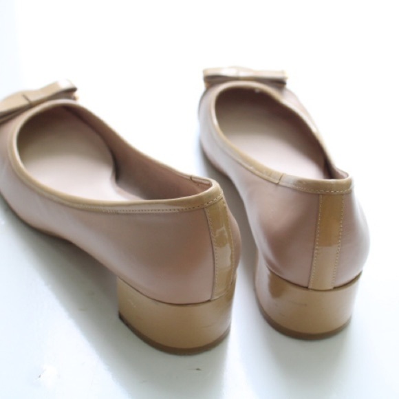 Cole Haan Bow low pumps - Picture 5 of 10